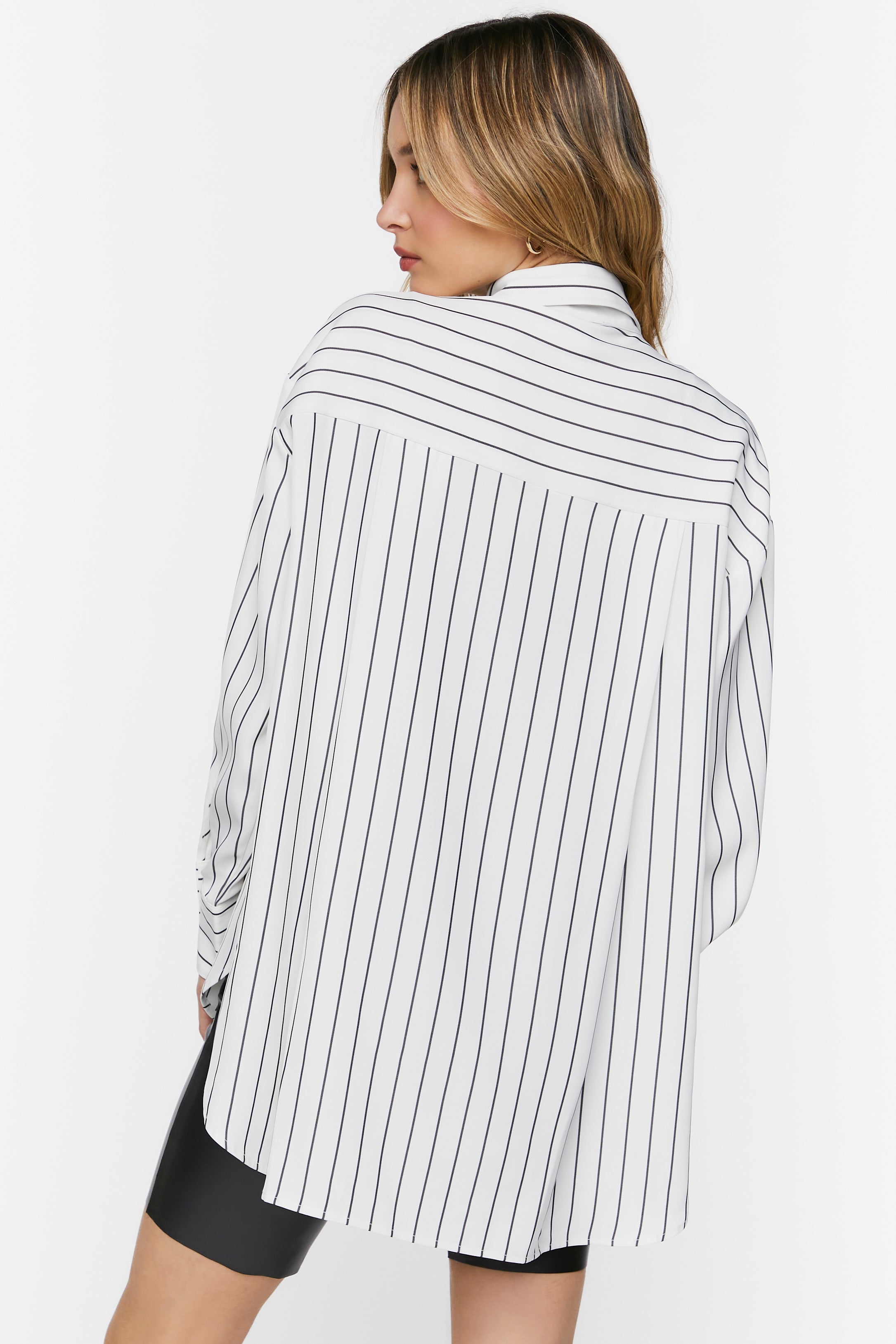 White/Black Oversized Striped High-Low Shirt 4