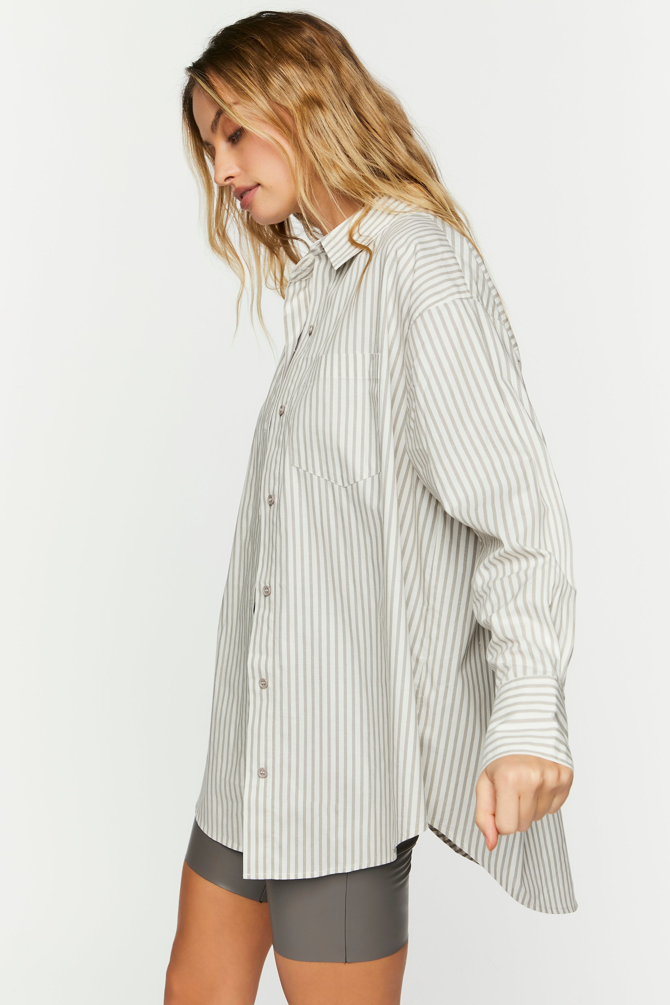 Castle/Vanilla Oversized Striped Shirt 2